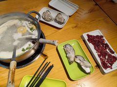 -养牛邓·潮汕牛肉海鲜自助火锅(广州店)