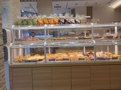 面包甜点陈列柜-85度C(青岛燕儿岛店)