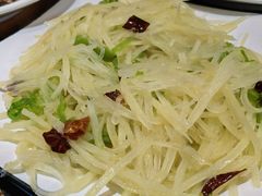 -臻鲜燕海鲜融合餐厅(金陵style店)