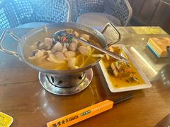-隔壁老王·家常云南菜(花巷店)
