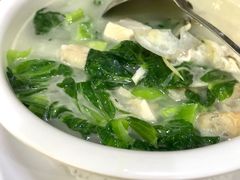 鱼头芥菜豆腐汤（例）-老字号蛇口德记烧腊饭店·海鲜加工