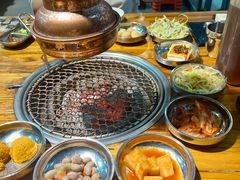 -韩国明洞碳烤肉(常平店)