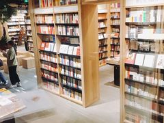 店内环境-覔书店(壹方城店)