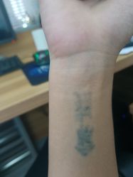 -雲艺刺青·洗纹身