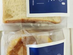 -禾沐·轻食·面包·咖啡