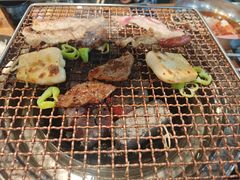 -合易泓烤肉·海肠捞饭(火车站店)