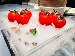 番茄脆菇沙拉-小大董·烤鸭(观景餐厅·南京西路店)