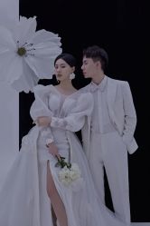 -芭莎视觉婚纱摄影(花溪店)