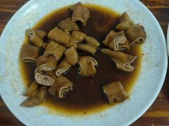 -茅屋大酒店