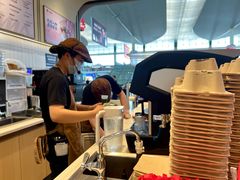 -Tims天好咖啡·贝果(成都东站捷枫店)