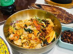 -百年石锅饭(阿里郎美食街店)