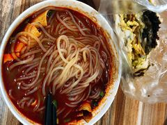 -老字号杨坡红油米线腊汁肉夹馍(东四道巷店)