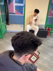 -米娜男士新国潮理发馆