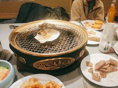 -山焱·炭火自助烤肉(周浦万达店)