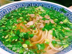 -牛壹品牛肉拉面(东风路店)