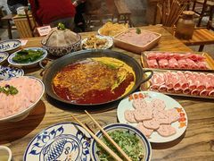 -旧街市鲜货老火锅(大光路店)