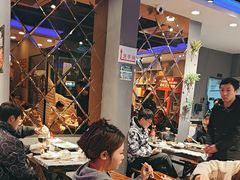 -老街烧烤大排档·地道湖北菜·龙虾馆(汉口火车站店)