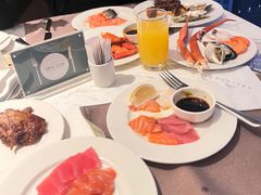 -锦厨自助餐厅·海鲜·牛扒(海口索菲特大酒店)