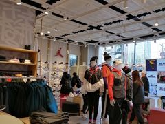 -NIKE KICKS LOUNGE体验店(北京新中关店)