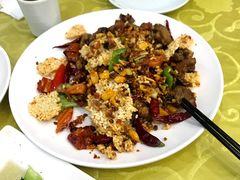 飘香锅巴鸡-东伊顺(高银街店)