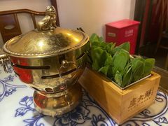 -卢大鲜鱼头捞饭(美利广场店)