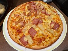 培根鸡肉双拼披萨-萨莉亚意式餐厅(杭州滨江天街店)