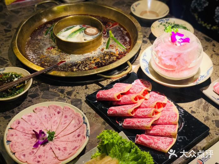 小龙坎老火锅图片