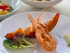 -MONICH牛排融合餐厅(和义大道购物中心店)