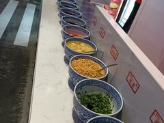 自助调料区-捞围鲜·港式打边炉(海阳路店)