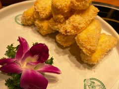 -娜仁图雅蒙古美食村(33小镇店)