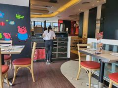 大堂-必胜客(名盛店)