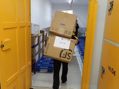 -猫库迷你自助仓储寄存仓库(丽泽桥店)