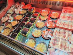 -杨老板·海鲜集市火锅·鲜切牛肉(中防万宝店)