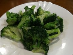 蒜蓉炒西兰花-日昌餐馆(亦庄店)