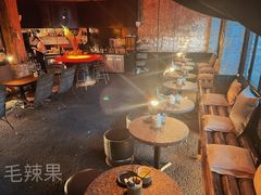 大堂-毛辣果·酸