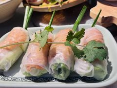 -大头虾越式风味餐厅(光明广场店)