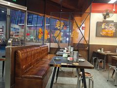 -许哥东北烧烤·铁丳烤串·宫后夹肉(繁花中心店)