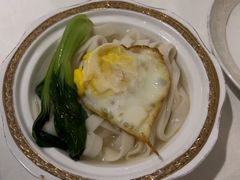 -沪华海鲜大酒楼(南汇店)