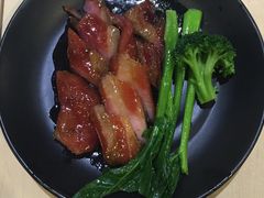 -来龙里 精致 东南亚餐室(万象城店)