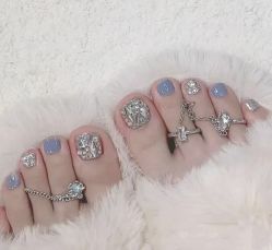 -悦指间美甲美睫