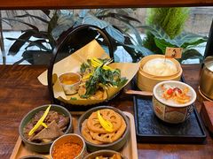 -银米·云南传统过桥米线(双廊黑金冠店)