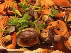 -老东镇啤酒屋海鲜加工·蒸汽海鲜·海鲜烧烤(台东店)