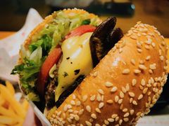波特菇牛肉特堡-The Habit Burger Grill 哈比特汉堡(复兴soho店)