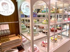 -超港·蛋糕面包(国购店)