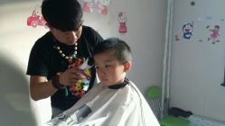 点击看大图 android_upload_pic-小咖儿童理发(晶采大厦店)