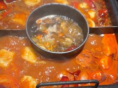 -老牌坊云南鱼豆花火锅(哈西万达店)