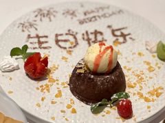 -斯普汇生蚝牛排馆(中骏世界城店)