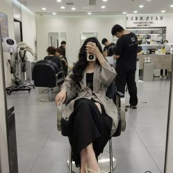-HAIR HERE造型