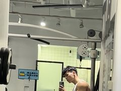 -汗水空间私教健身连锁(SM广场店)