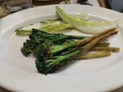 -Mark&Mars Restaurant